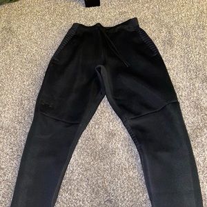 Black Underarmour Sweatpants